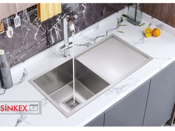 Handmade Single Bowl with Drainboard Kitchen Sink   (37x18x9 inches)